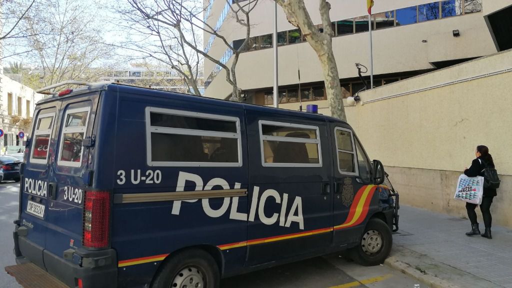 jefatura policia nacional