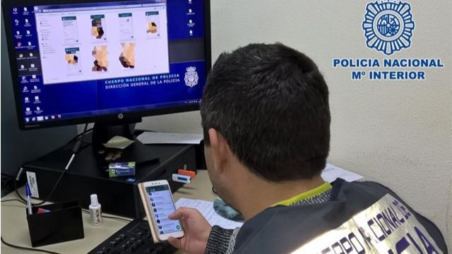 pornografia policia
