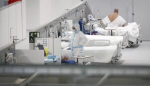 coronavirus hospital uci