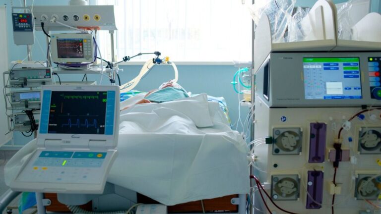 coronavirus-hospital-uci