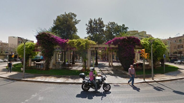 Plaza columnas
