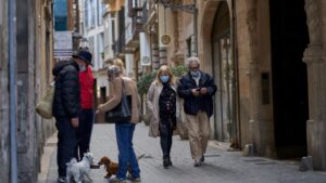 Palma-peatones-perros-mascarilla