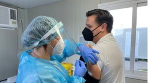 vacuna coronavirus sanitarios