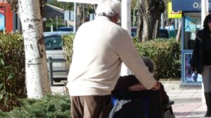 ancianos dependencia