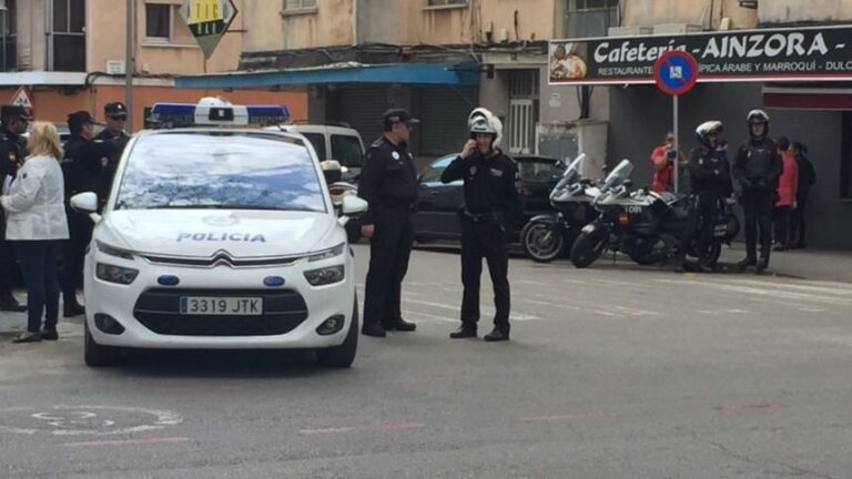 Concentración desahucio Son Gotleu