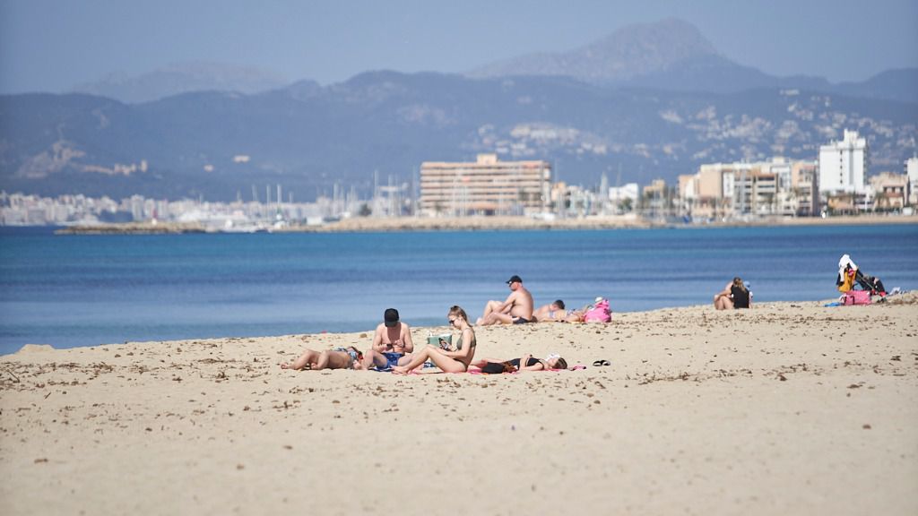 playa de palma turistas