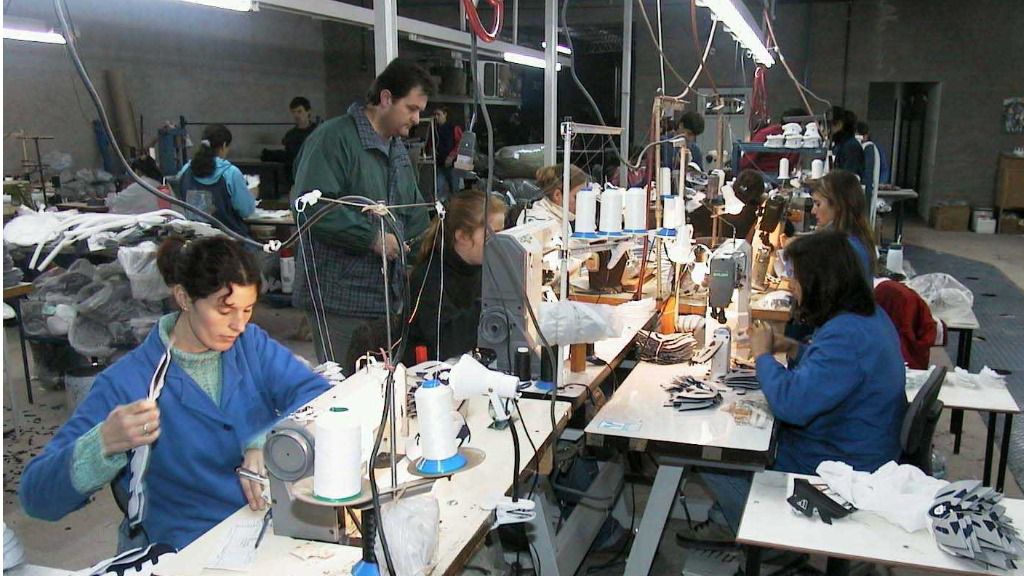 trabajadores calzado
