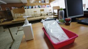 escuela aula clase coronavirus