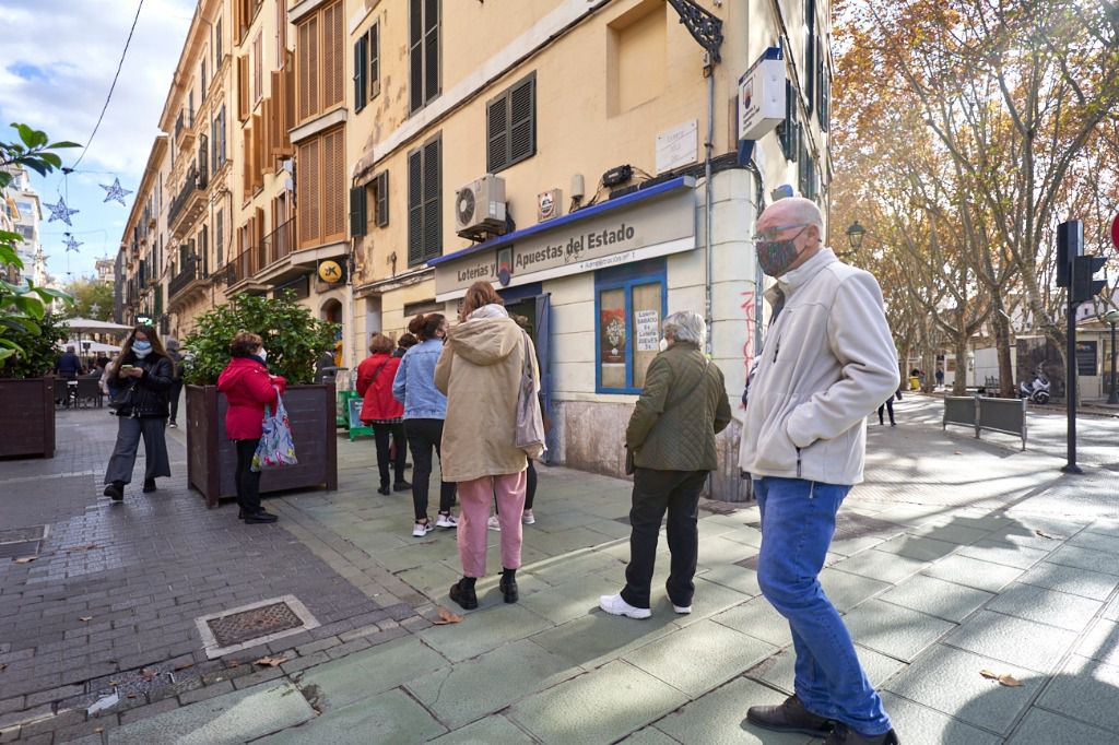 Palma-peatones-mascarilla