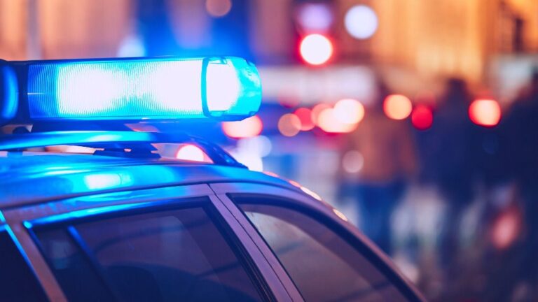 policía