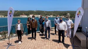 5 10 millas mah&oacute;n