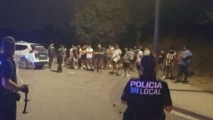 fiesta ilegal policia local