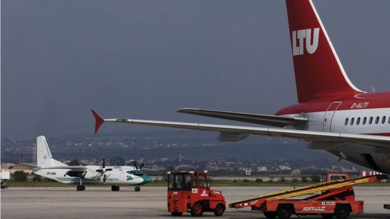 aviones aeropuerto