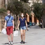 turistas-mascarilla-palma
