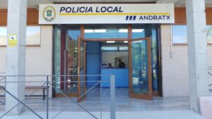 Polic&iacute;a Local de Andratx