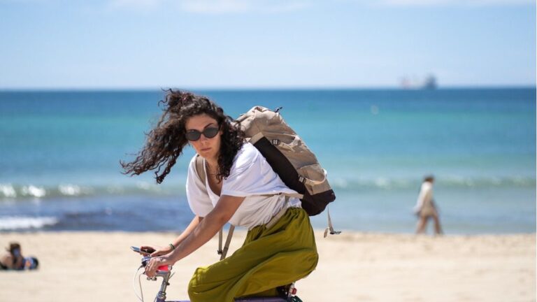 playa-can-pere-antoni-mascarilla-sol-buen-tiempo-bici