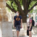 turistas-mascarilla-palma