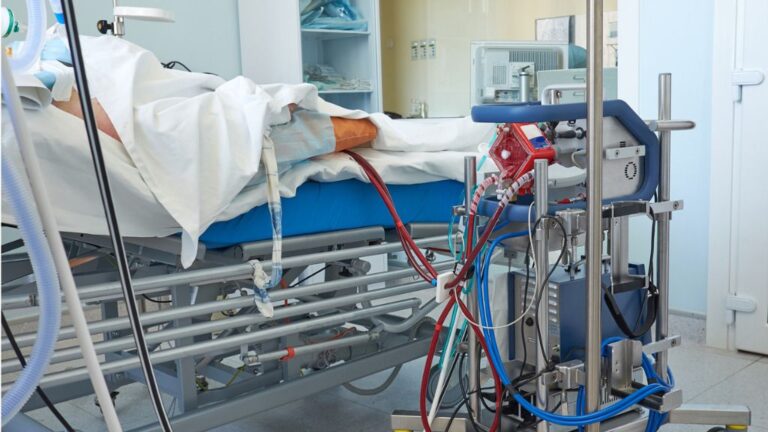 coronavirus-hospital-uci