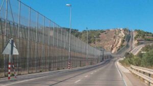 valla melilla inmigrantes