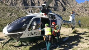 HELICOPTERO GUARDIA CIVIL RESCATE