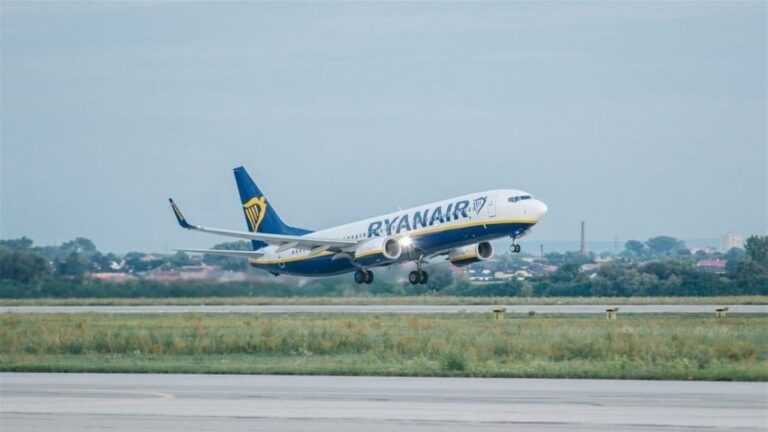 Ryanair avión