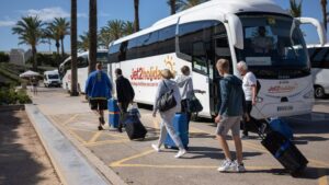 turistas britanicos aeropuerto coronavirus