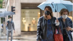 lluvia-paraguas-palma