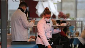 bar camarero hosteleria restaurante