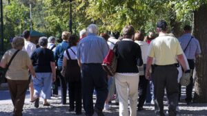 turistas ancianos imserso