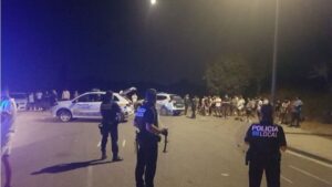 fiesta ilegal policia local