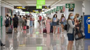 ingleses coronavirus aeropuerto cuantena