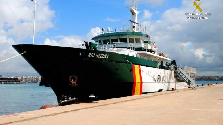 Embarcación Guardia Civil