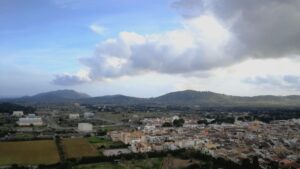 Arta murallas nubes