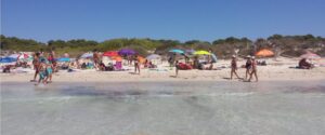 playa es trenc turistas turismo