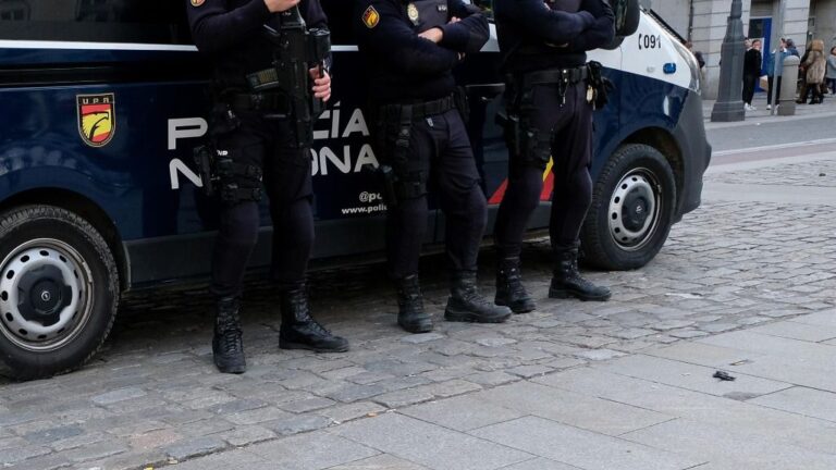 policía nacional