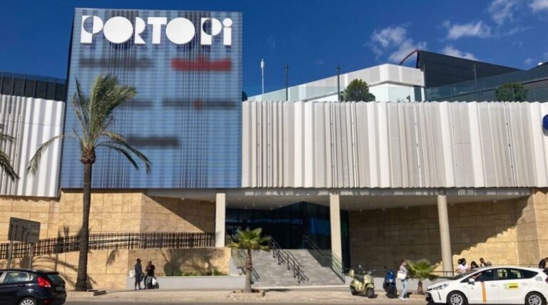 Porto Pi celebra Halloween con un show de K-Pop y un espectacular concurso de disfraces