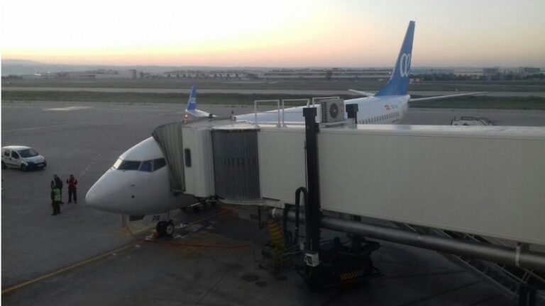 aeropuerto aviones