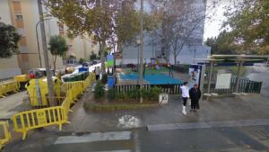 calle cap enderrocat son roca parque infantil