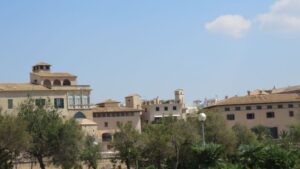 nubes sol cielo buen tiempo calor verano