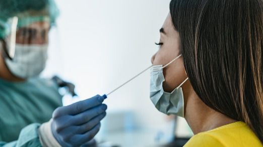 coronavirus-pcr-antigenos-mascarilla