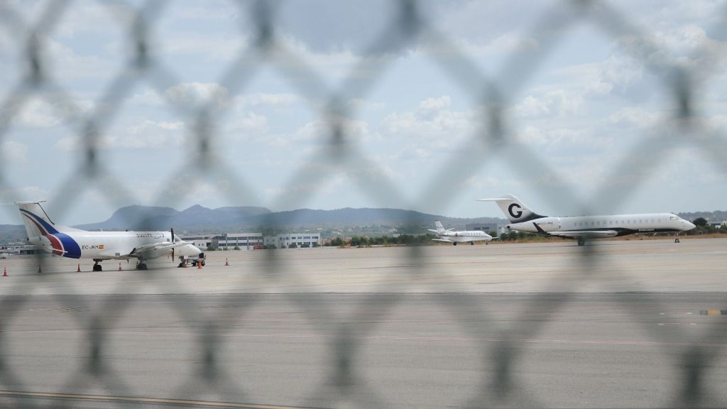 aeropuerto son sant joan avion