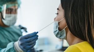 coronavirus-pcr-antigenos-mascarilla