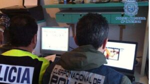 policia nacional menores