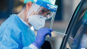 coronavirus-pcr-antigenos-mascarilla