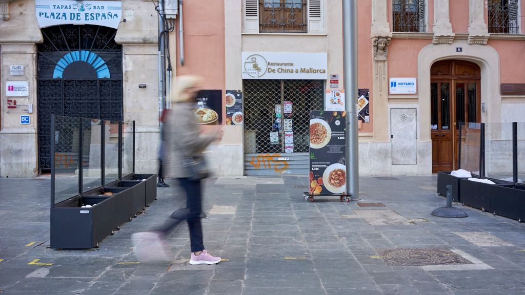 calle-Palma-terrazas-cerradas