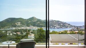 Mansi&oacute;n Mont Port