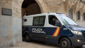 TSJ Furgoneta Polic&iacute;a Nacional