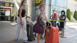 ingleses coronavirus aeropuerto cuantena