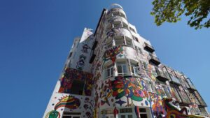 mural hotel son artmadams