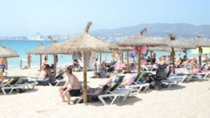 hamacas-sombrillas-playa